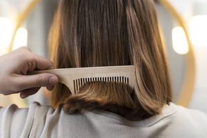 Brushing hair before washing